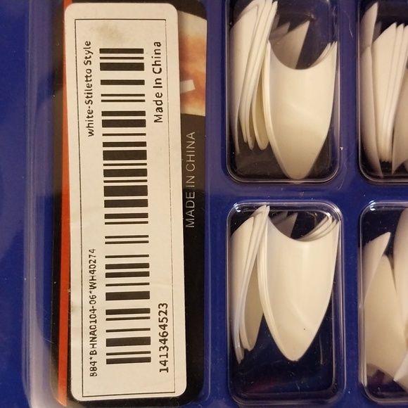 VV MEIJIAER Transparent & White Stilletto Nail Tips 200 Piece - Picture 5 of 5